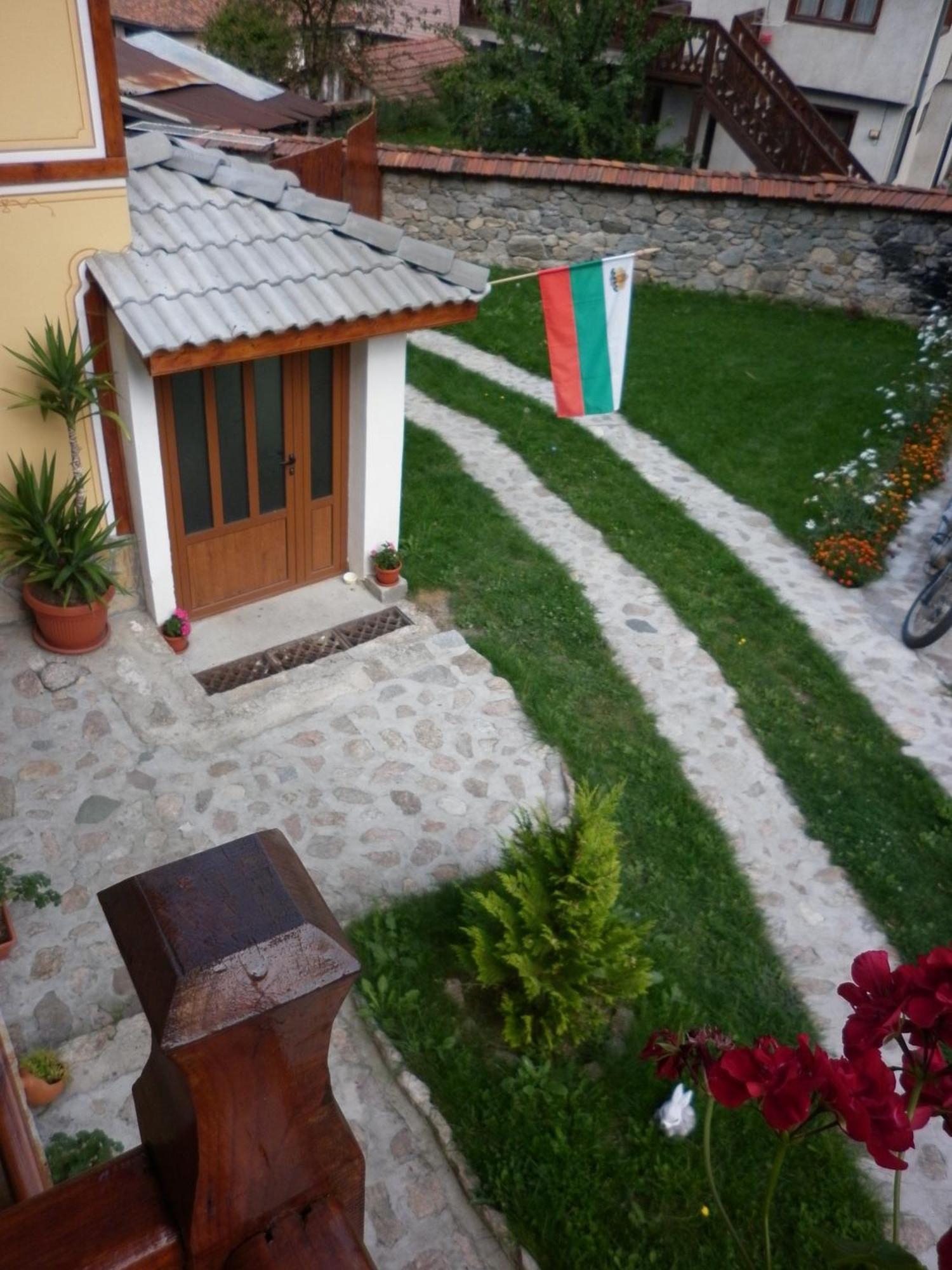 Guest House Mavrudieva Koprivstica Kültér fotó