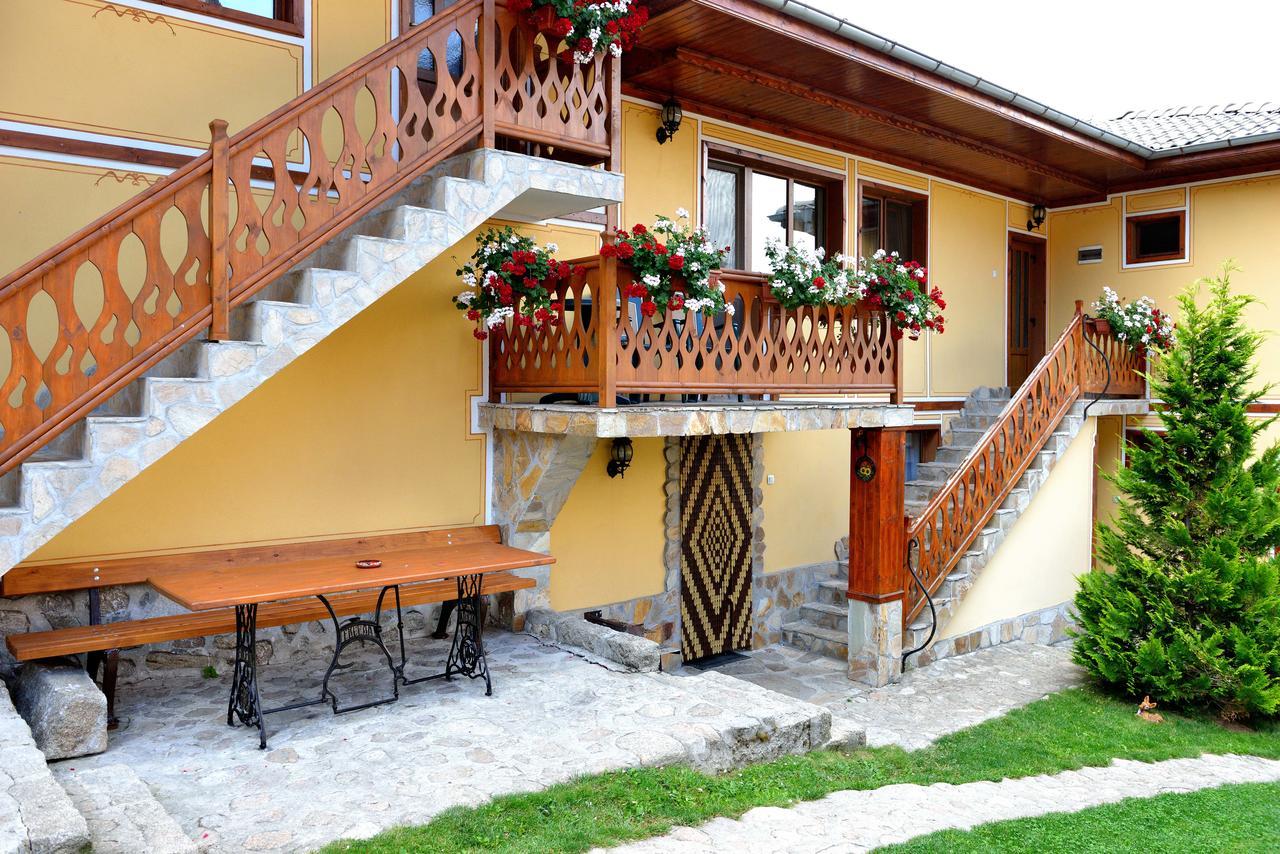 Guest House Mavrudieva Koprivstica Kültér fotó